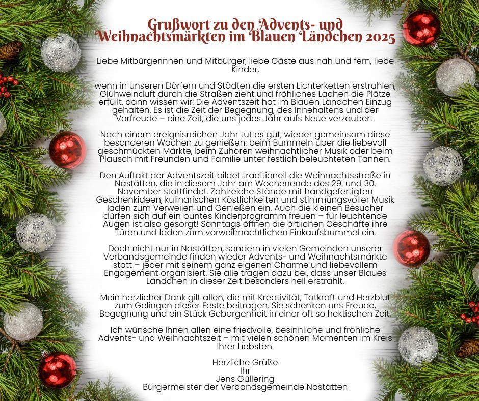 Red Green Simple Merry Christmas Facebook Post - 1